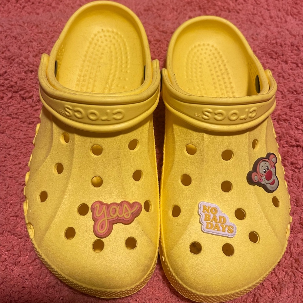 Women’s size 7 crocs - Yellow
